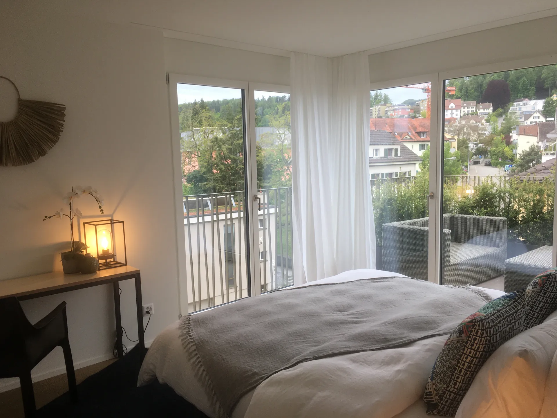 Cosmopolitan Apartments Zurich Seefeld - Baurstrasse 29, 8008, Zurich, 1-bedroom topfloor serviced apartment in Thalwil